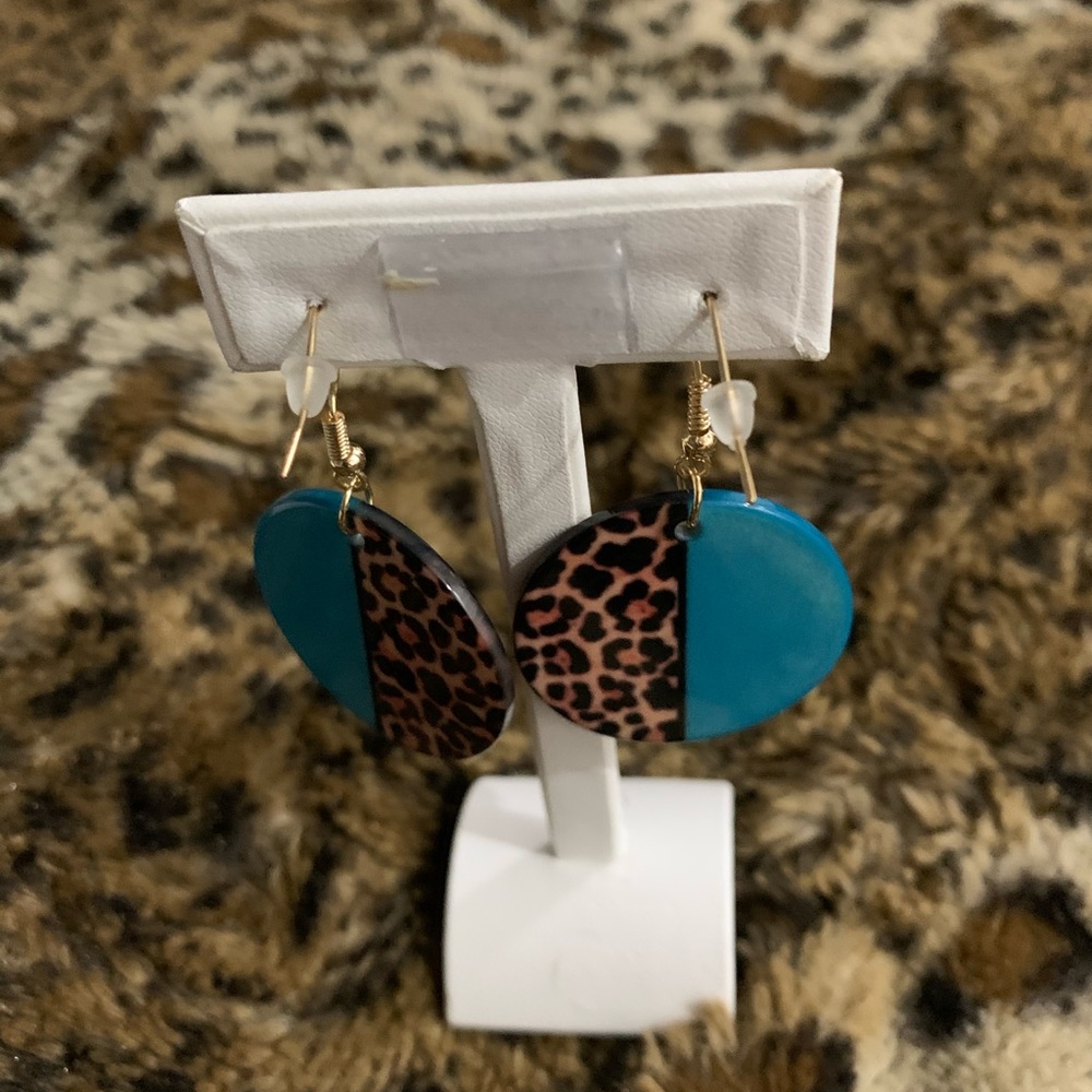 Acrylic Leopard Print Earrings